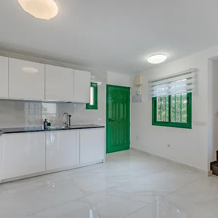 Mareverde Sunshine Apartment Costa Adeje (Tenerife)